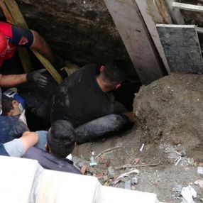 Zonguldak'ta arkadaşına yardıma gelen asker, toprak altında can verdi