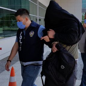 Bolu'da PTT şubesinden 170 bin lira çalan güvenlik görevlisi tutuklandı