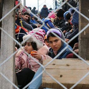 AB'den, Türkiye'deki Suriyeliler için 3 milyar euro