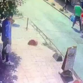 Taksim’de esnafın meydan kavgası