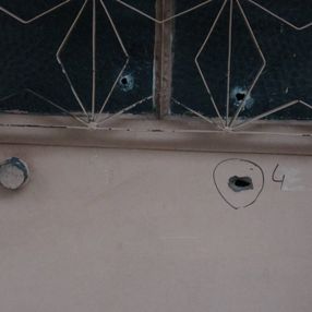 İzmir'de husumetliler arasında silahlı kavga: 1 ölü