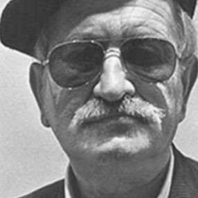 Huysuz ve hırçın şair Ece Ayhan'ın 19'uncu ölüm yıl dönümü