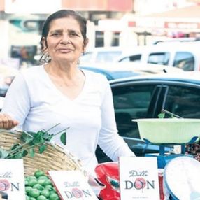 Yazar ve seyyar satıcı Nalan Türkeli'den beşinci kitap