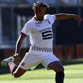 Galatasaray Sacha Boey transferini bildirdi