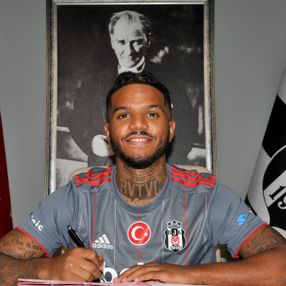 Valentin Rosier imzayı attı