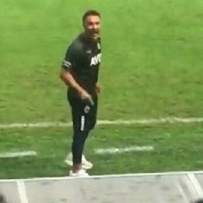 Vitor Pereira ve taraftar arasında 'taktik' tartışması
