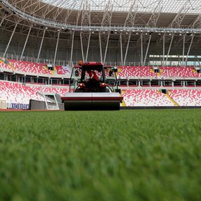 TFF, aşı olmayan seyircilerin statlara alınmaması kararını aldı