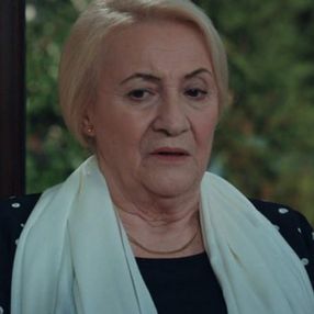 Usta oyuncu Sabina Toziya hayatını kaybetti