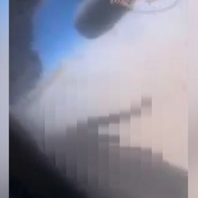 ABD kargo uçağının iniş takımına tutunan Afgan öldü