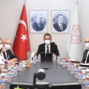 Mahmut Özer'den yeni eğitim öğretim yılı hakkında açıklama