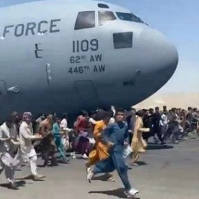 ABD uçağının iniş takımından düşen iki Afgan'ın kardeş olduğu ortaya çıktı
