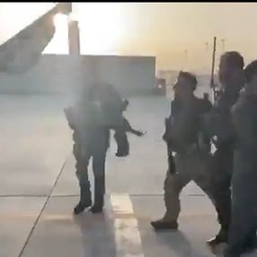 Afganistan'da Taliban'a karşı direniş başladı