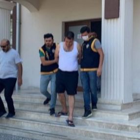 Muğla'da annesini yemek masasında bıçaklayarak öldüren zanlı, tutuklandı