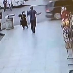 Rize’de kontrolden çıkan araç fırına daldı