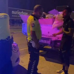 Bursa'da ehliyetsiz sürücü polise yakalandı