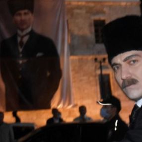 Atatürk'ün Sivas'a gelişi, temsili olarak canlandırıldı