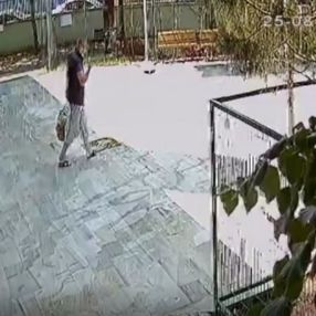 Kağıthane'deki camiden bu kez musluk değil cübbe çalındı