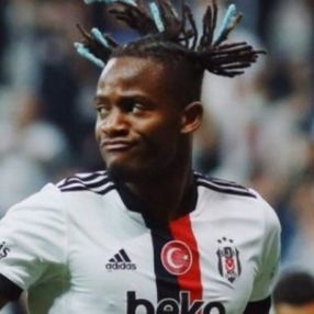 Beşiktaş'ta Batshuayi'nin poposuyla attığı gol gündem oldu
