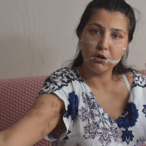 İzmir'de 104 yerinden bıçakladı, can çekişirken başında sigara içti