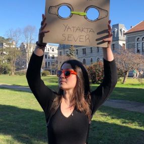 Boğaziçi Üniversitesi'nde kelepçe mesajlı protesto