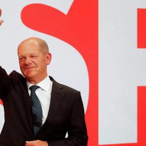Almanya'daki seçimde Sosyal Demokrat Parti oyların yüzde 25,8'ini aldı