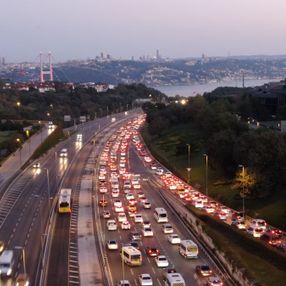 İstanbul’da trafik yoğunluğu erken başladı