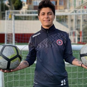 Diyarbakırlı gol kraliçesi Zelal'in hayatı futbolla değişti