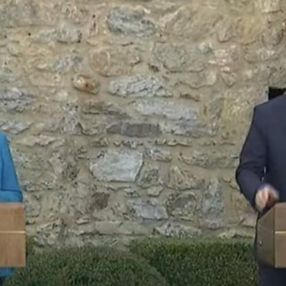 Cumhurbaşkanı Erdoğan ile Angela Merkel arasında koalisyon diyaloğu