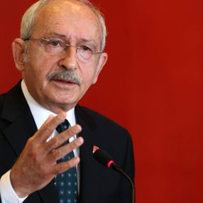 CHP'nin tezkere kararsızlığı: Ya iktidar değişirse