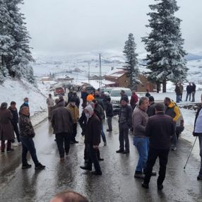 Trabzonlular yaylalardaki yapıların yıkılmasını engelledi