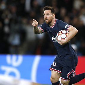 Lionel Messi, Ballon d'Or ödülünde favori gösterildi