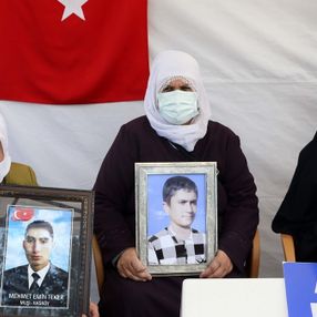 Muş'ta evlat nöbetindeki aile sayısı 13'e yükseldi