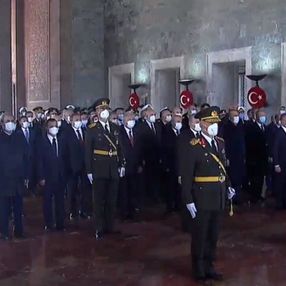 Cumhurbaşkanı Erdoğan ve devlet erkanı Anıtkabir'de