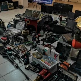 Kayseri'de iki evden 400 bin TL’lik çalıntı eşya çıktı