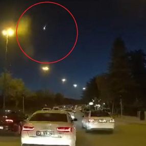 Ankara ve çevre illerde ışık hüzmesi görüldü