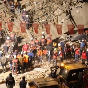 Malatya'da çöken binada tadilat yaptıran iş yeri sahibi gözaltına alındı