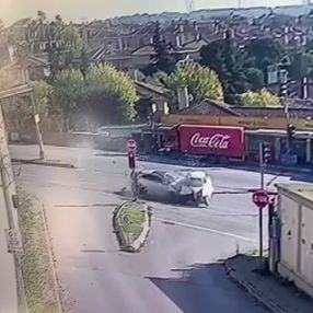 Tuzla'da baba ile oğlunun öldüğü kaza kamerada