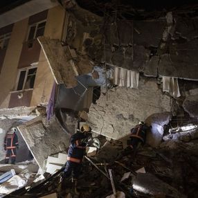 Ankara'da bir apartmanda patlama