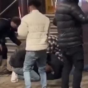 Hollanda'da koronavirüs kısıtlamaları protestolarında kan aktı