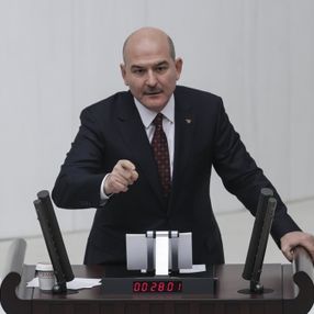 Süleyman Soylu'dan HDP'lilere: Teröristlerin gözünü oyduk, siz de hesap vereceksiniz