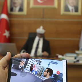 AK Parti'de ilk metaverse toplantısı yapıldı