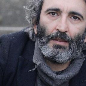 Fırat Tanış'tan Ekrem İmamoğlu'na tiyatro tepkisi