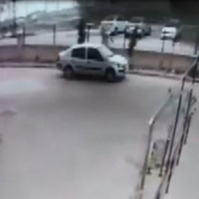 Kayseri'de üzerine çatı düşen engelli öldü
