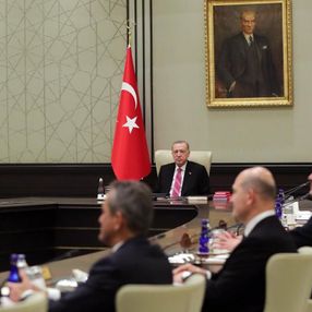 Cumhurbaşkanlığı Kabinesi toplandı: Masada önemli 3 konu var
