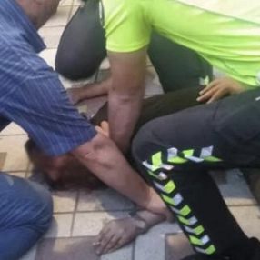 Manisa'da baltayla ATM'lere saldıran alkollü kişi yakalandı