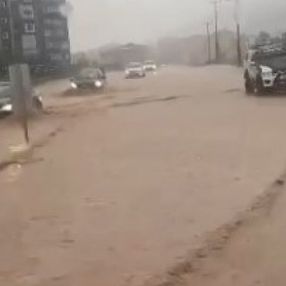 Kocaeli'de sağanak yağış sonrası sel