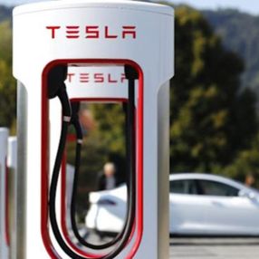 Tesla, Türkiye'deki iş ilanlarına devam ediyor