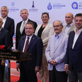 CHP'li 11 büyükşehir belediyesinden yeni bildiri