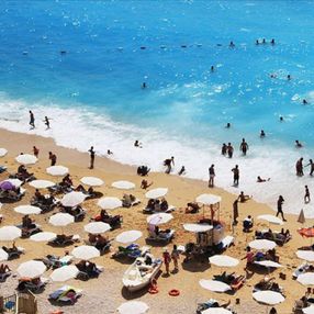 Turizm geliri geçen yılın aynı çeyreğine göre yüzde 190,2 arttı