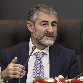 Nureddin Nebati 500 liralık banknot iddiasına yanıt verdi